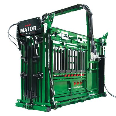 the-major-hydraulic-squeeze-chute_2025-03-31-205605_kcwd